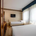 Ih Admiral Hotel