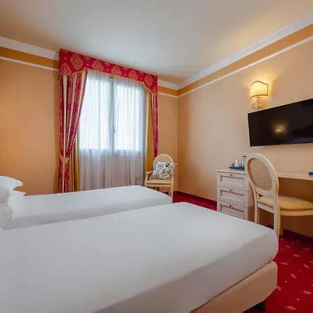 Hotel Ih Admiral 4*