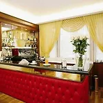 Ih Admiral Hotel