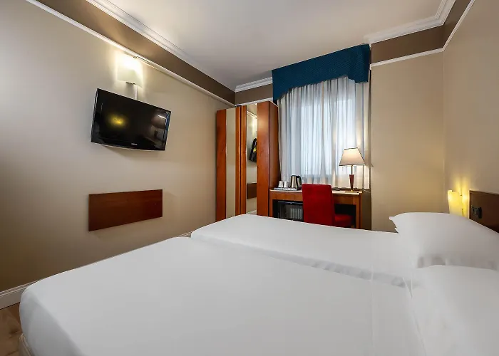 Hotel Ih Admiral 4*