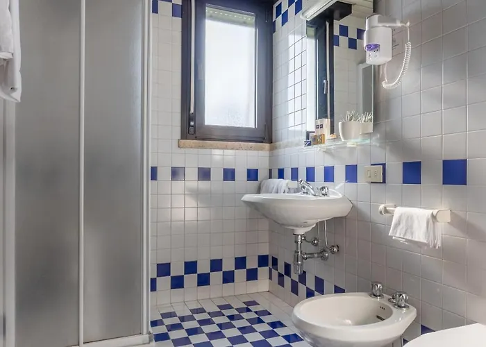 Ih Admiral Падуя